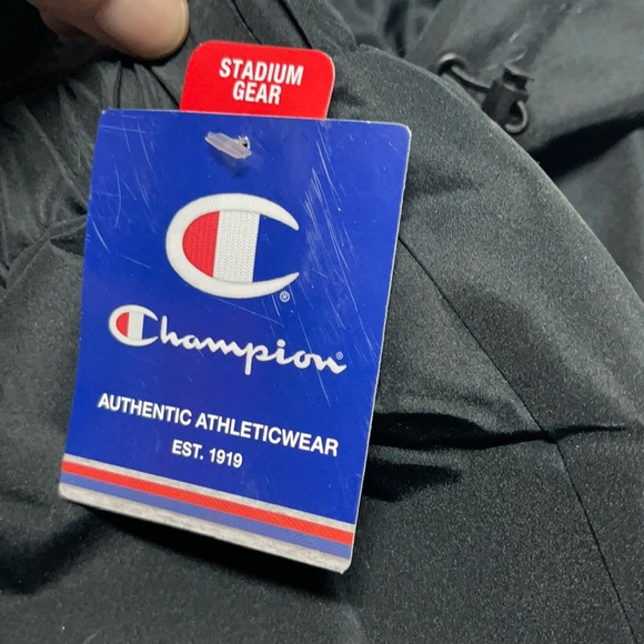 Champion Stadium Gear Waterproof Jacket Medium - Picture 4 of 15